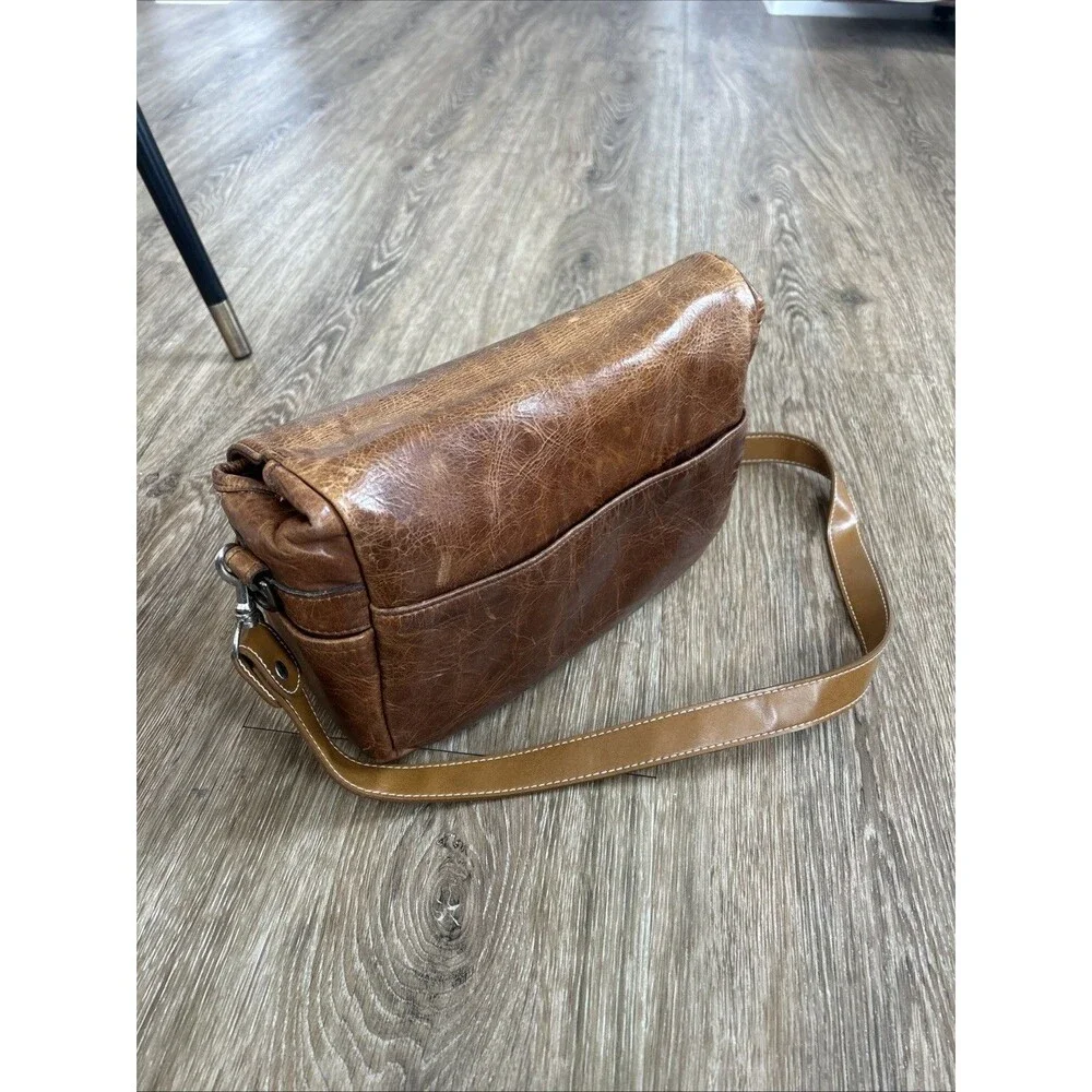 ONA Bowery Leather Camera Bag Brown Distressed DSLR Mirrorless Messenger